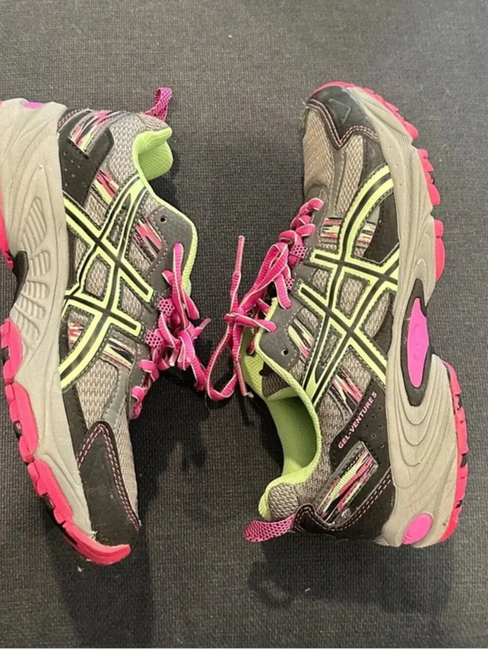 Asics Gel-Venture 5 Women's Trail Running Shoes (Size US 7.5 or EU 39)